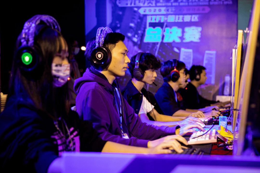 乔治等巨星 乔治等巨星